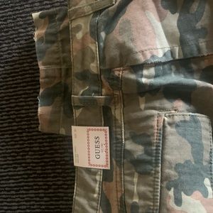 Guess high rise cargo jeans